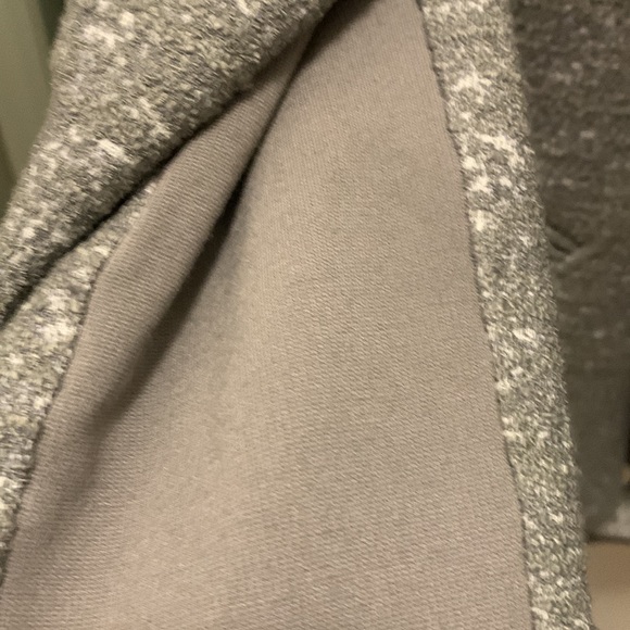 BCBC “Candice” blazer size large - Picture 4 of 8